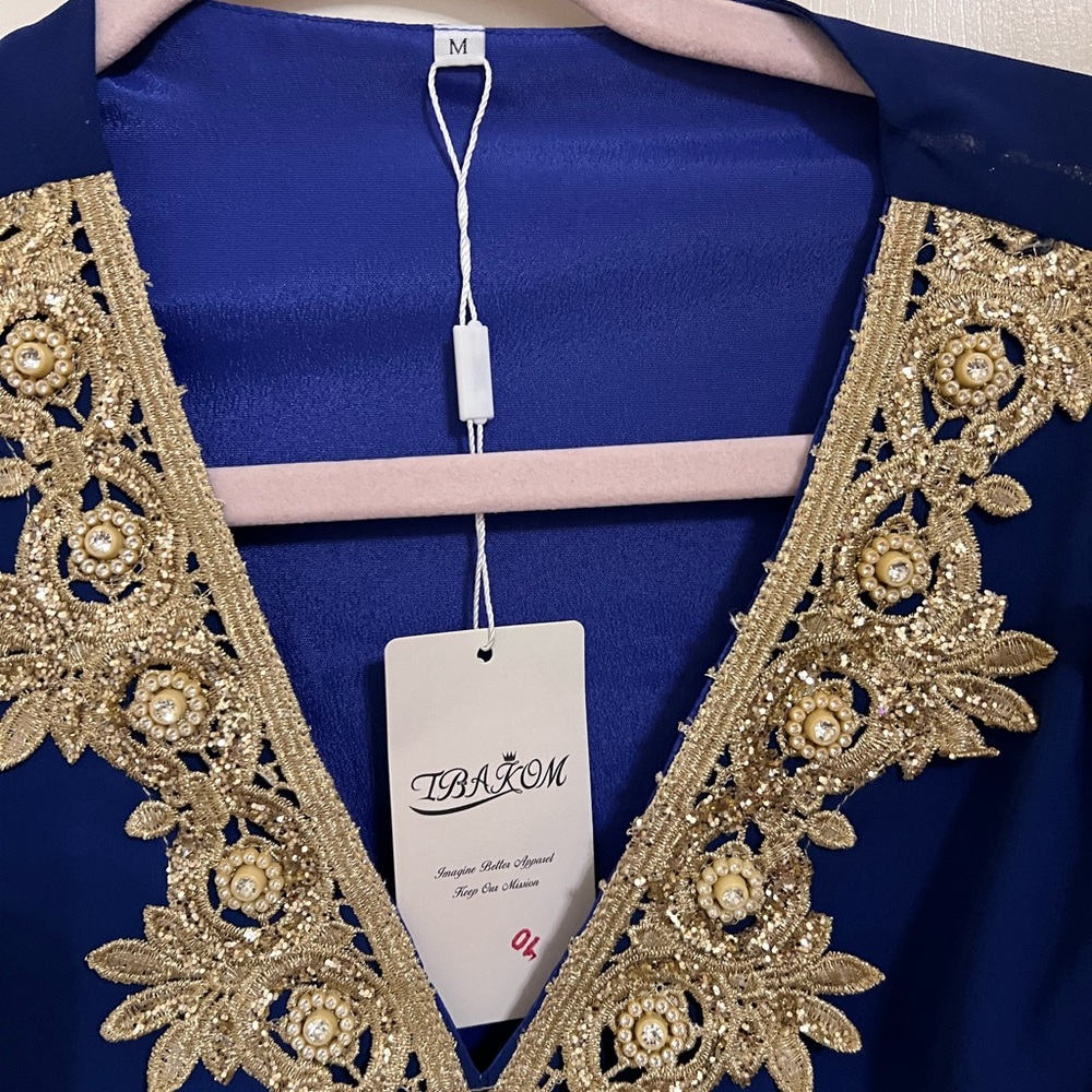 Elegant Blue and Gold Women's Dress - Picture 7 of 14